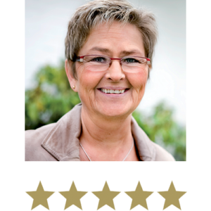 dida™ 2 Middle-Aged Woman smiling with five stars beneath