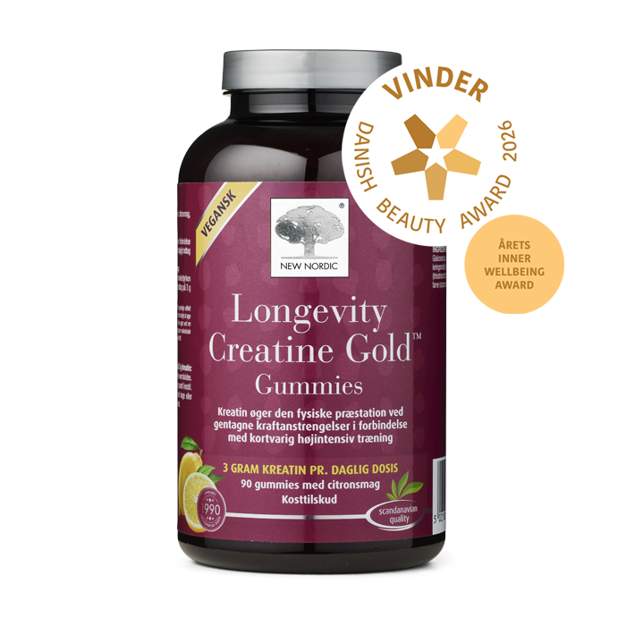 Home 12 New Nordic Longevity Creatine Gold™ Gummies med kreatin, som øger den fysiske præstation ved gentagne kraftanstrengelser i forbindelse med kortvarig højintensiv træning, vist med Danish Beauty Award 2026-vinderbadge.