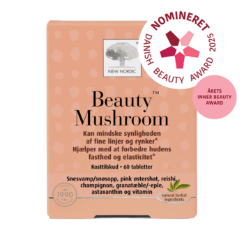 New Nordic Beauty Mushroom™ med sne-svamp, pink østershat, reishi, granatæble og astaxanthin, kan mindske synligheden af fine linjer og rynker samt hjælpe med at forbedre hudens fasthed og elasticitet.