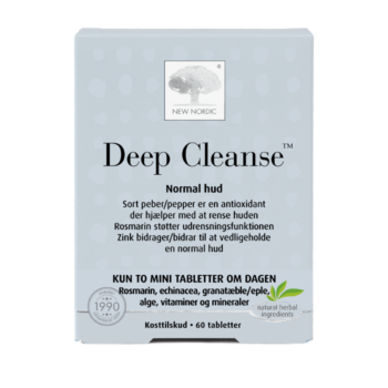 New Nordic Deep Cleanse™ med rosmarin, echinacea, granatæble, alger, vitaminer og mineraler. Rosmarin støtter udrensningsfunktionen, og zink bidrager til at vedligeholde en normal hud.
